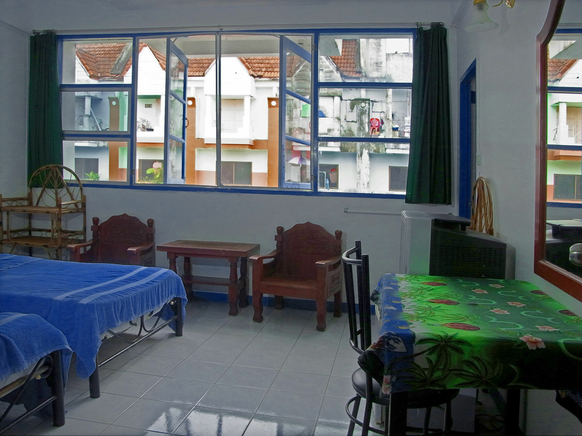 Niku Guesthouse Patong 外观 照片