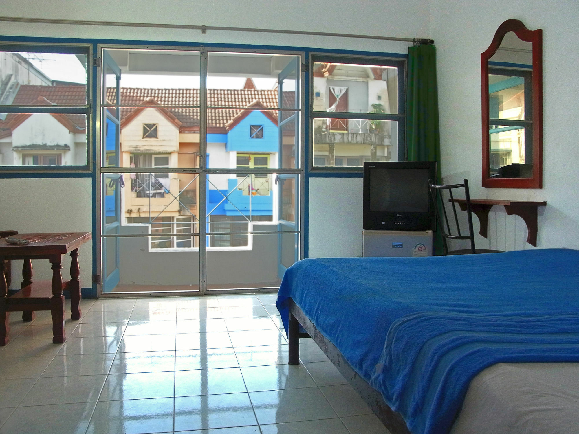 Niku Guesthouse Patong 外观 照片