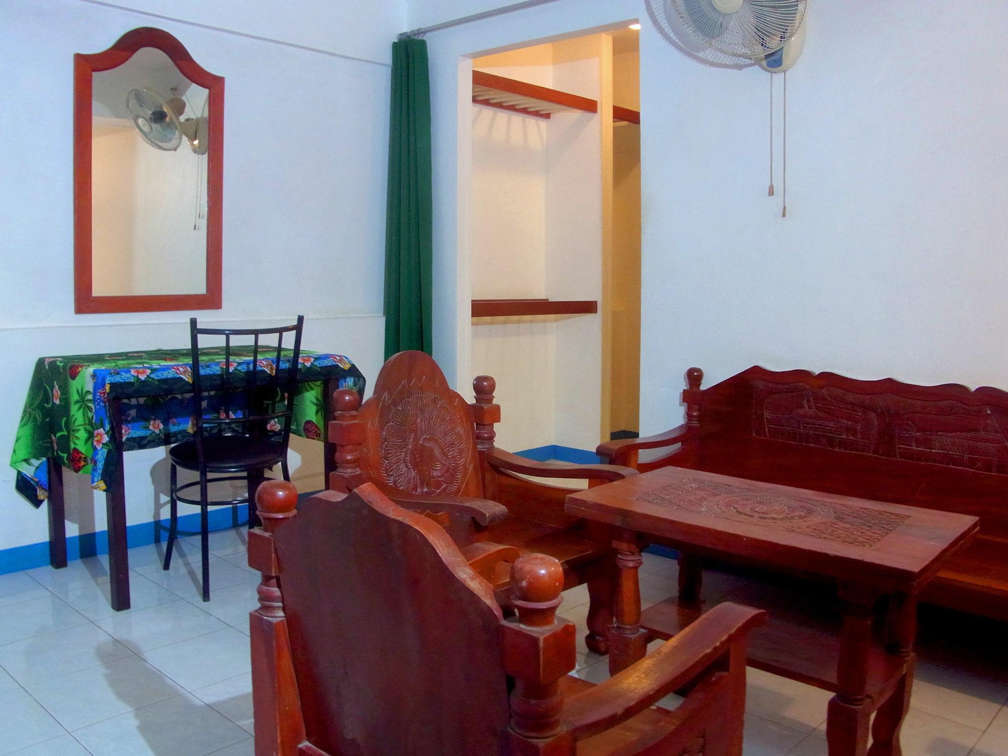 Niku Guesthouse Patong 外观 照片